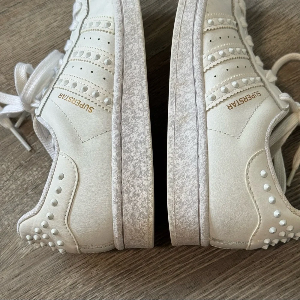 Adidas Studded Spikes White Superstars Sneakers 6 - Picture 8 of 12